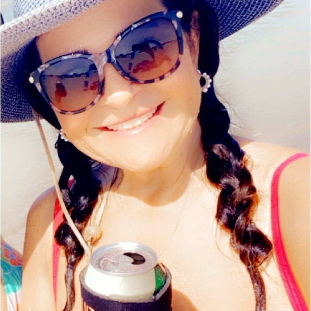 Meet your Posher, Kim